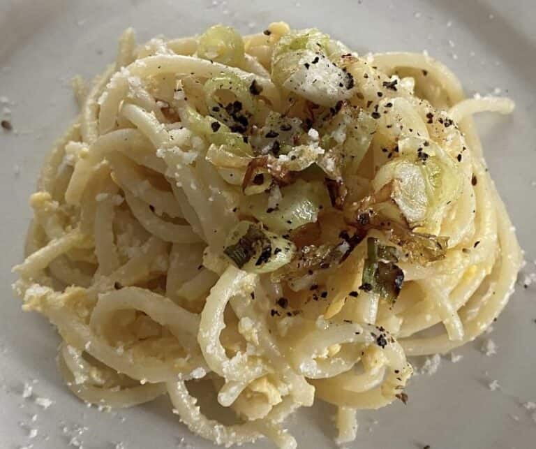 Ricette Qui Salute Magazine - Carbonara vegetale leggera e gustosa
