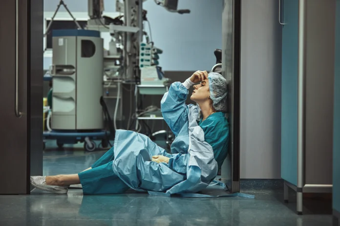 Aggressioni al personale sanitario: oltre 23 mila operatori coinvolti nel 2025