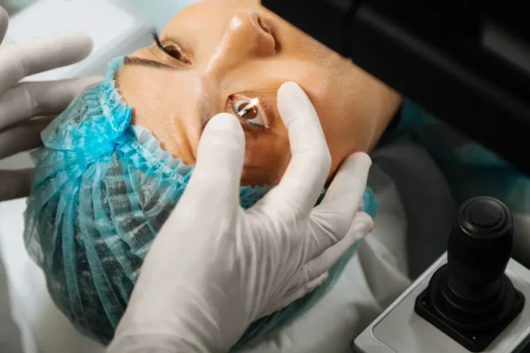 ntervento laser cataratta intelligenza artificiale