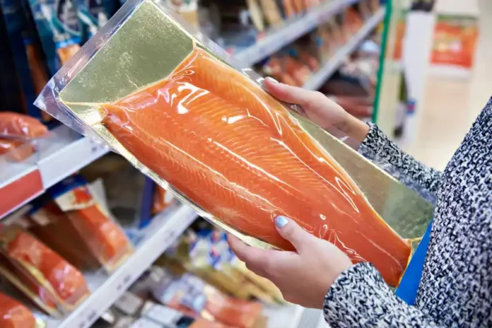 Richiamo alimentare salmone formaggio