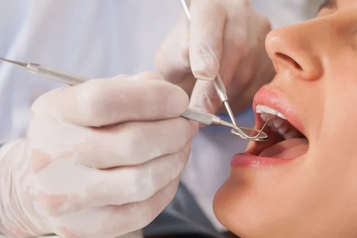 Denunciato falso dentista Latina