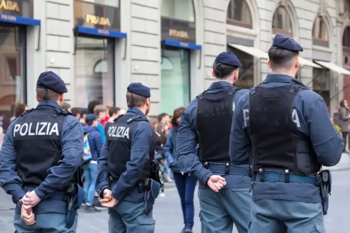 Morto intervento polizia Simeu delirio iperattivo